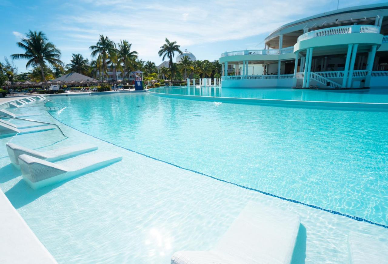 Grand Palladium Jamaica Resort & Spa All Inclusive Lucea Exterior photo